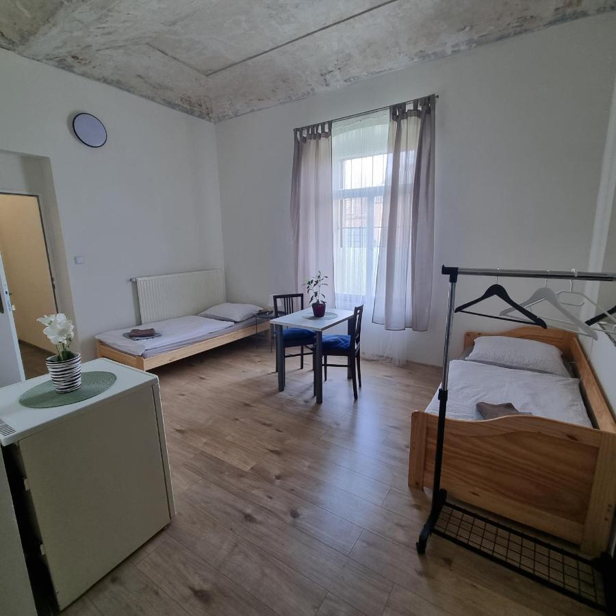 Apartment Porta Терезін Екстер'єр фото